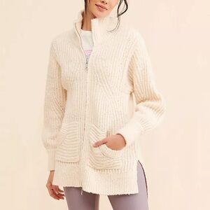 Pilcro Cream Women's Cardigan Sweater